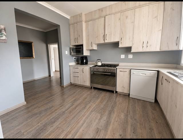 4 BEDROOM HOUSE FOR SALE IN KOOKRUS